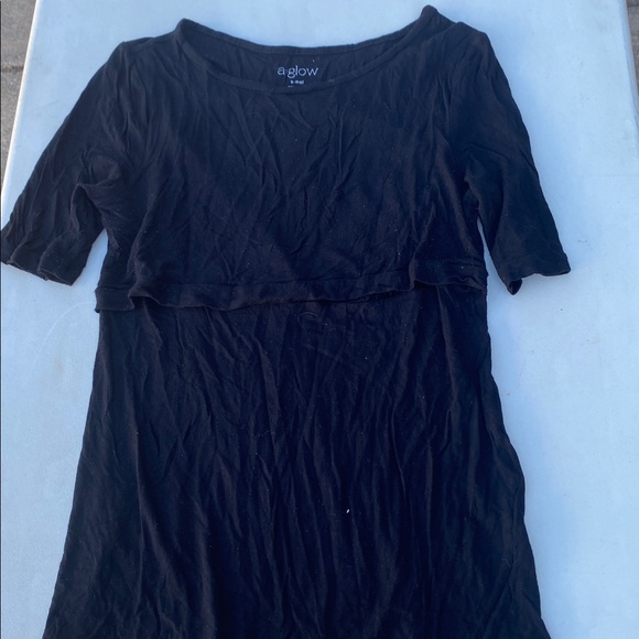 A:glow black short sleeve maternity/nursing shirt - Picture 1 of 1